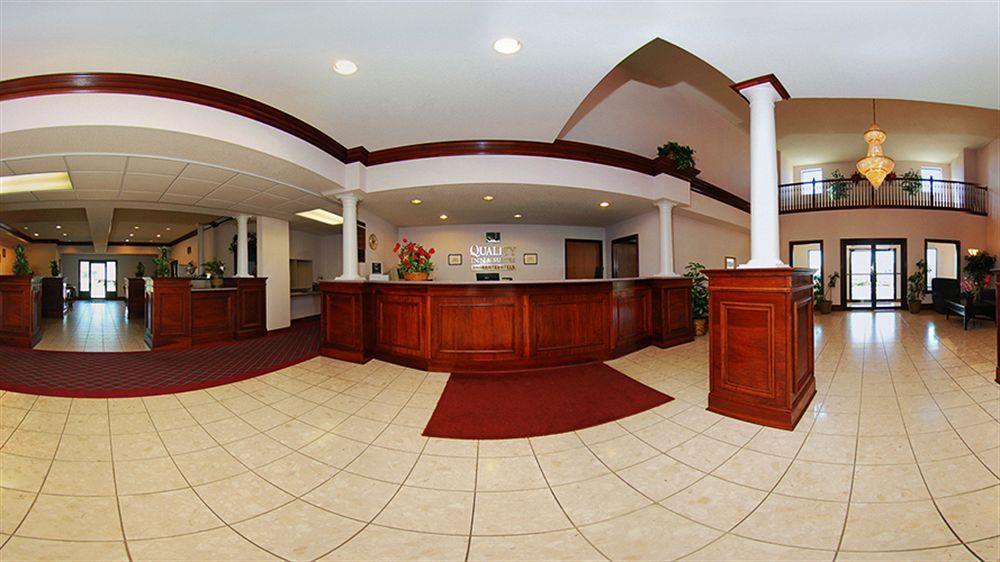 Quality Inn & Suites Brooks Louisville South Екстериор снимка